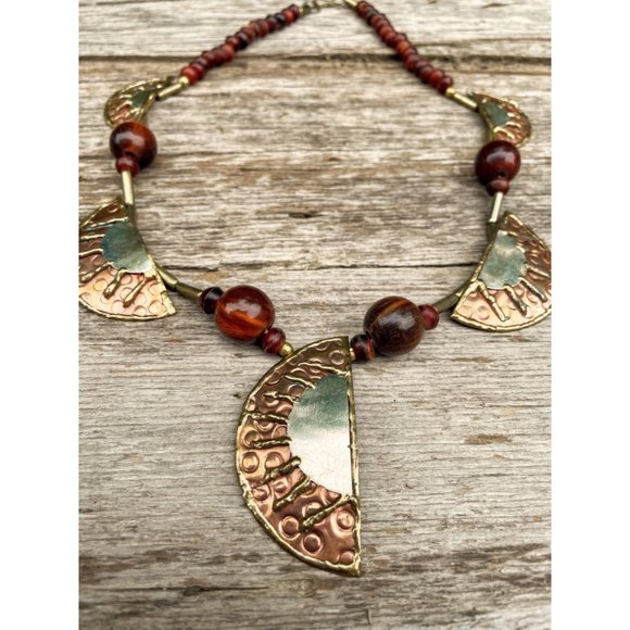 Vintage Bakelite Beaded Necklace Brutalist Brass copper Half Medallions - Picture 7 of 13